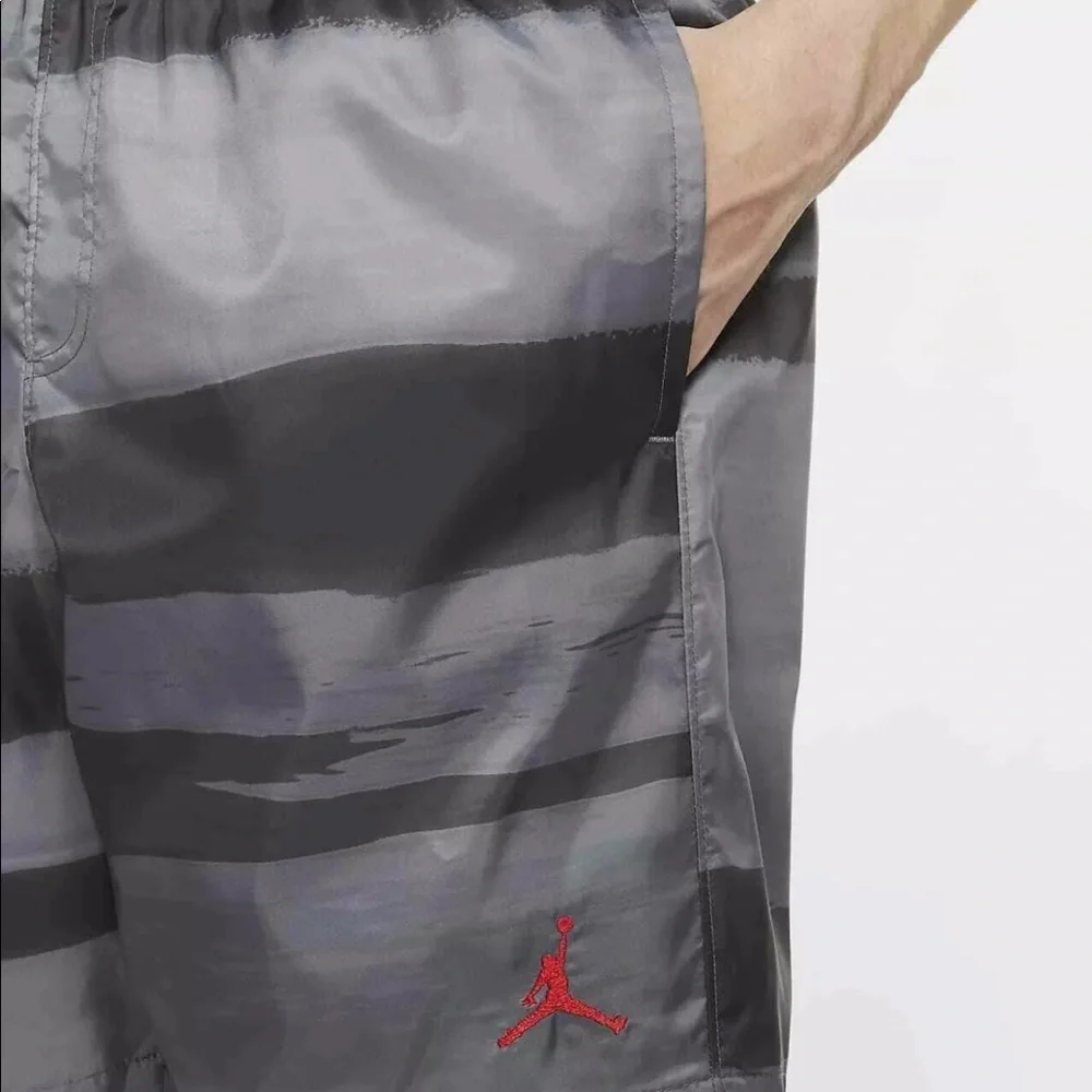 NWT Men’s Air Jordan‎ Legacy Grey Charcoal Shorts Sz Large